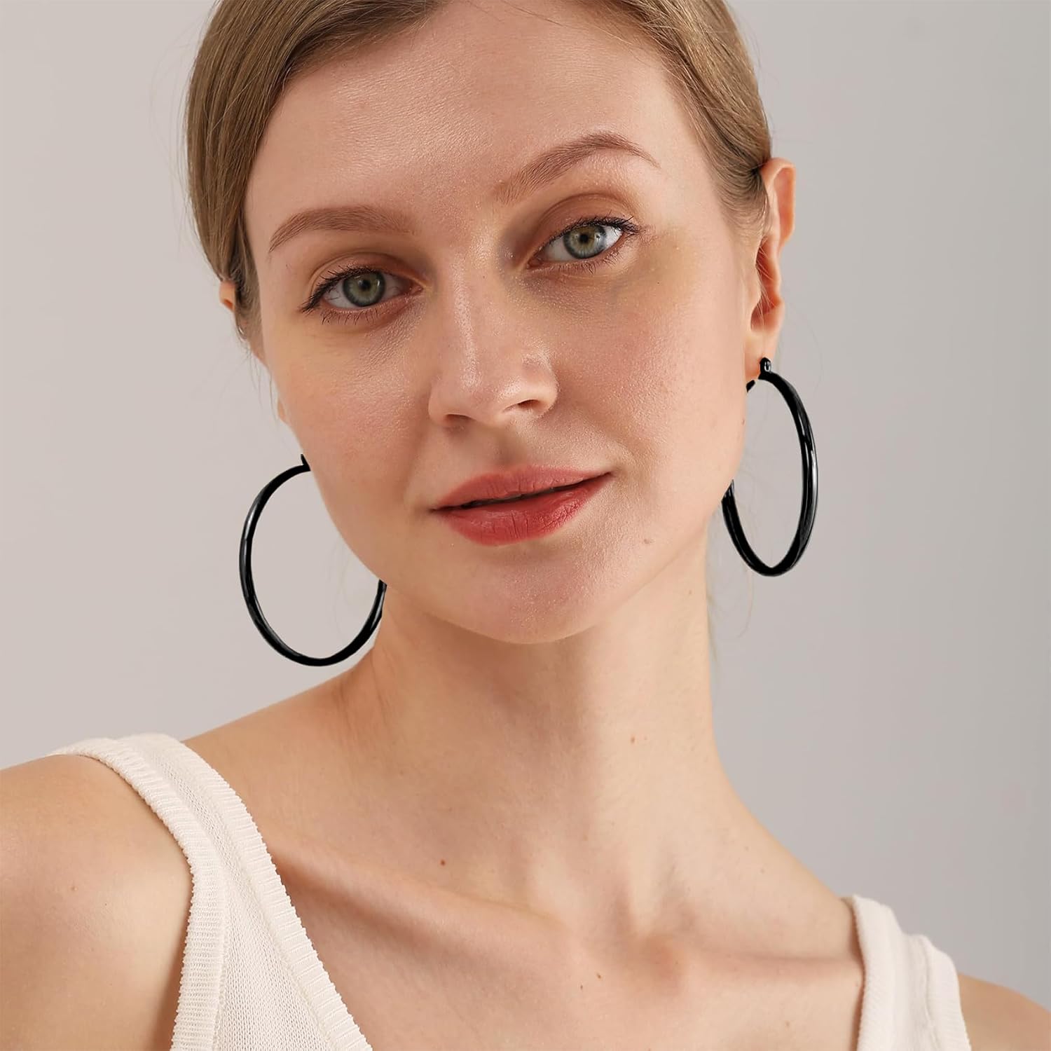 4mm Thick Gold Chunky Earrings Steling Silver Post Hoops Earrings For Women Hollow Tube Hoops Earrings Thick Gold Hoop Earrings Hypoallergenic Lightweight Gold Hoop Large Earrings 20/30/40/50/60MM