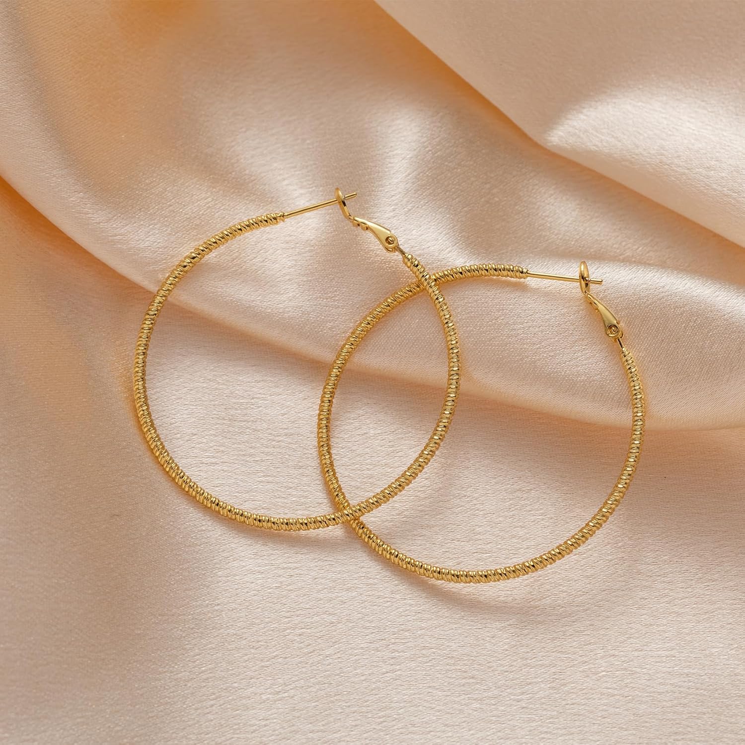 OOOPEL Gold Hoops Earrings for Women, 14k Real Gold Plated Big Earring Hoops Lightweight Earrings Hypoallergenic Large Sterling Silver Hoop Earring for Women 30MM 40MM 50MM 60MM