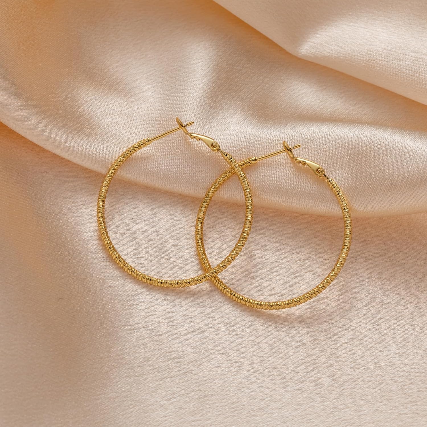 OOOPEL Gold Hoops Earrings for Women, 14k Real Gold Plated Big Earring Hoops Lightweight Earrings Hypoallergenic Large Sterling Silver Hoop Earring for Women 30MM 40MM 50MM 60MM